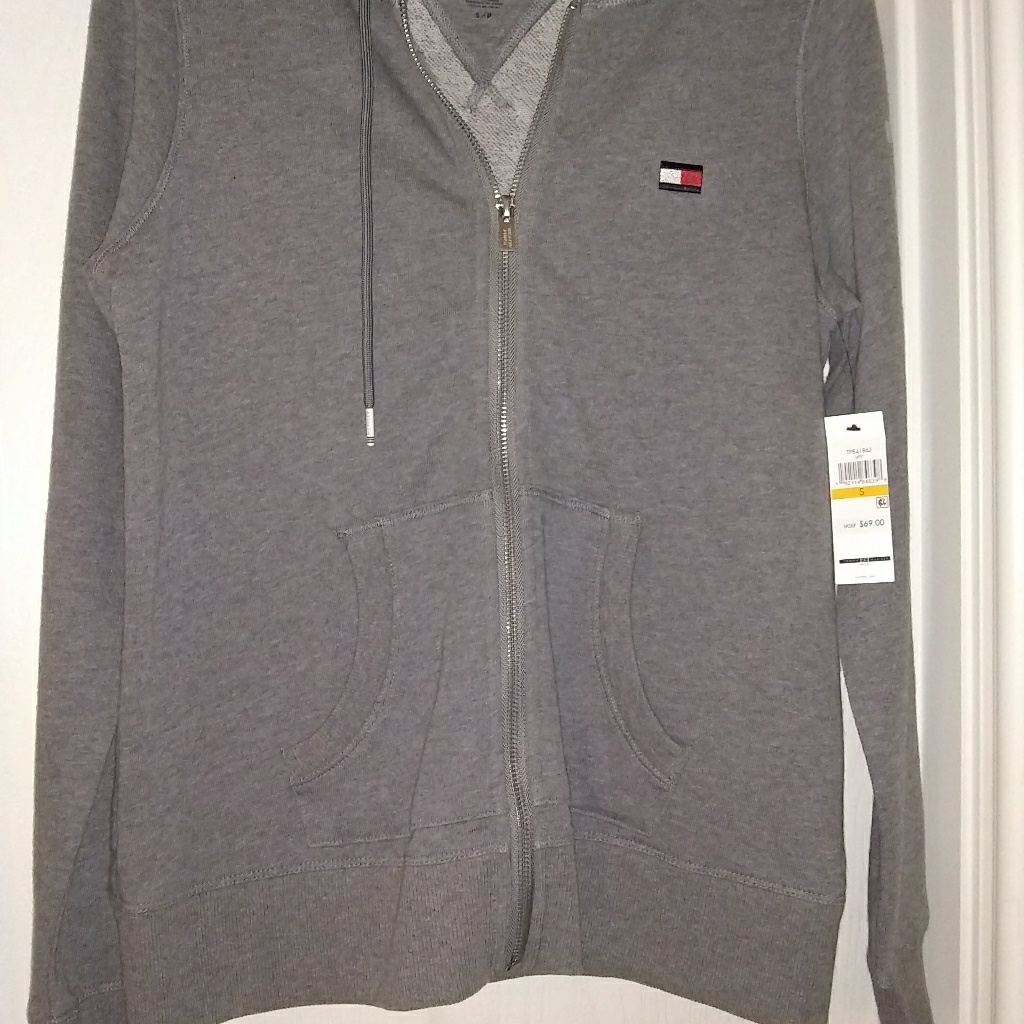 Brand New Tommy Hilfiger Hoodi